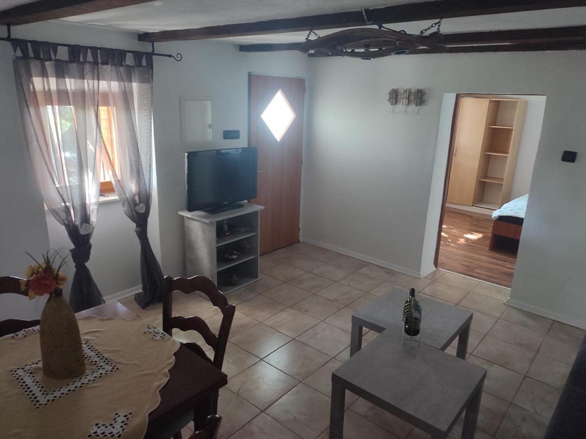 Holiday Home Lucija "" Private House With Pool "" Jablanac Bagian luar foto